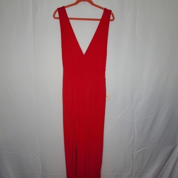 Superdown Erika Deep V Jersey Maxi Dress L Red Stretch Knit Prom Party NEW - Picture 15 of 16